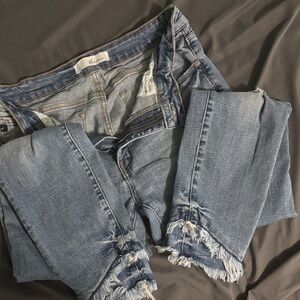 KanCan Light Blue Frayed Hem Ankle Jeans